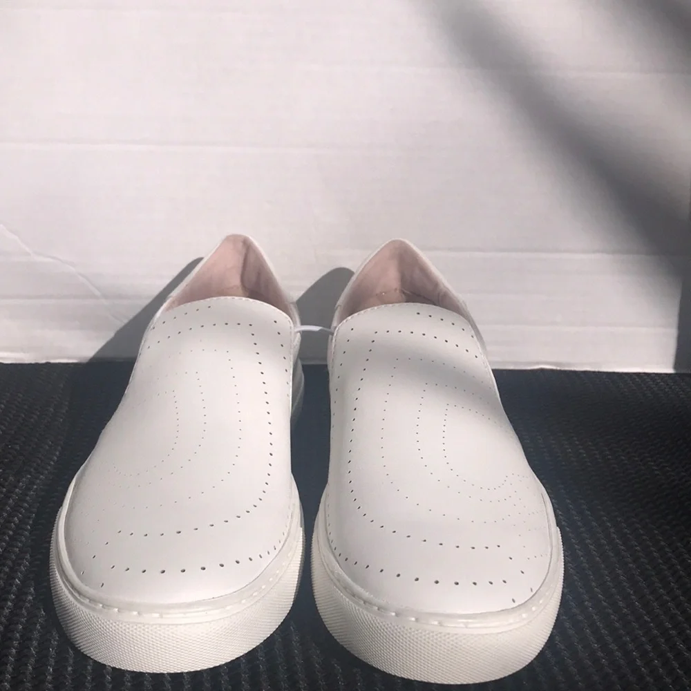 🆕Kate Spade Perforated Leather Slip Ons